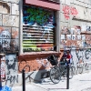 Grafs, pochoirs et affiches sur les murs de Paris