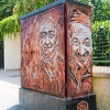 Pochoirs et affiches de C215 sur les murs de Vitry