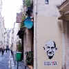 Grafs, pochoirs et affiches sur les murs de Paris