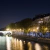 Affichage de JR sur l\'Île Saint-Louis à Paris dans le cadre de son projet