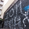 Grafs, pochoirs et affiches sur les murs de Paris