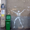 Mesnager et son bonhomme blanc sur les murs de Paris