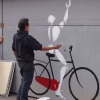 Mesnager et son bonhomme blanc sur les murs de Paris