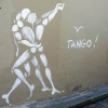 Mesnager et son bonhomme blanc sur les murs de Paris