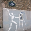 Mesnager et son bonhomme blanc sur les murs de Paris