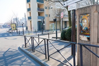 C215 - Vitry - Avenue Henri Barbusse - Mars 2011