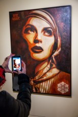 SHEPARD FAIREY - Au delà du street art. Exposition collective au Musée de la Poste du 28 novembre 2012 au 30 mars 2013. Sont représentés : C215, Banksy, Shepard Fairey, Invader, Dran, Ludo, L'Atlas, Rero, MissTic, Swoon et Vhils, mais aussi Jef Aérosol, Ernest Pignon-Ernest et Gérard Zlotykamien.