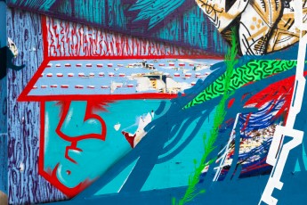 TRBDSGN et Frenchkiss, KidKreol, Lek, LEGZ, Hobz, Arnaud Liard, Smo, Boogie, Retrograffitism, Gaël, Fléo et Alëxone - Avenue Ledru-Rollin 11è - Août 2014