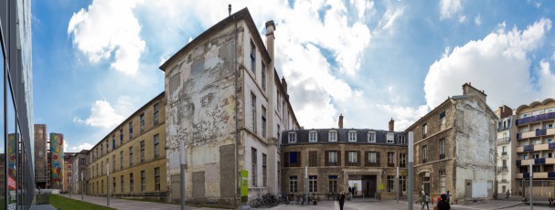 Vhils pour la Nuit Blanche du samedi 4 octobre 2014. Dans l'enceinte de l'Hôpital Necker - Paris 07è.