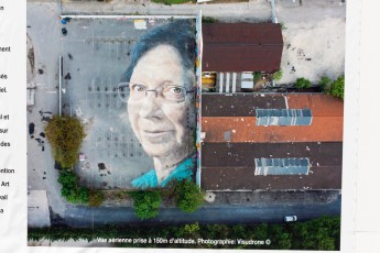 L'oeuvre de Jorge Rodriguez-Gerada photographiée par le drone de Visudrone - In Situ Art Festival - Aubervilliers - Mai 2014