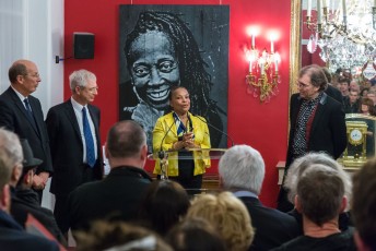 Exposition de Jef Aérosol à l'Assemblée Nationale mercredi 3 févrer 2015 en présence de Claude Bartolone, président de l'Assemblée, de Christiane Taubira et de bien d'autres personnes.