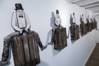 "Everyday Life Circus" exposition de Levalet à la galerie Openspace du 7 mai au 4 juin 2016