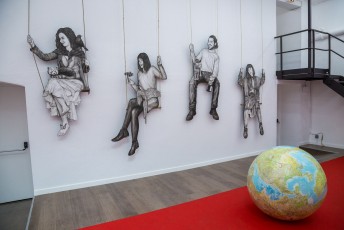 "Everyday Life Circus" exposition de Levalet à la galerie Openspace du 7 mai au 4 juin 2016