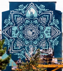 Shepard Fairey (Obey Giant) @ Paris...Finish !... Bravo and thank you Shepard for this wonderful wall !... Et un grand merci à Mehdi et l'équipe de la Galerie Itinerrance pour avoir fait que ça se réalise !...