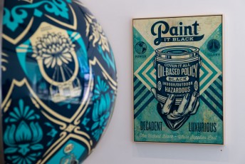 "Earth Crisis" exposition de Shepard Fairey à la galerie Itinerrance du 24 juin au 30 juillet 2016.