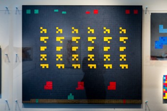 "Masterpieces" exposition d'Invader à la galerie Le Feuvre du 16 mars au 15 avril 2017