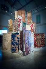 "Fragments urbains" exposition de Vhils au 104 du 19 mai au 29 juillet 2018