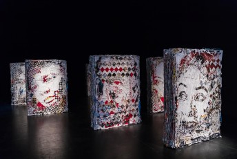 "Fragments urbains" exposition de Vhils au 104 du 19 mai au 29 juillet 2018