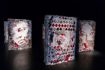 "Fragments urbains" exposition de Vhils au 104 du 19 mai au 29 juillet 2018