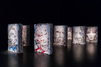 "Fragments urbains" exposition de Vhils au 104 du 19 mai au 29 juillet 2018