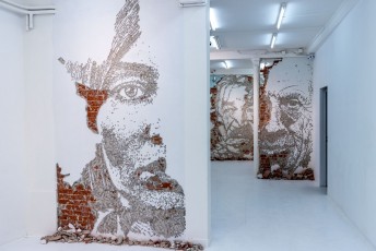 "Fragments urbains" exposition de Vhils à la galerie Magda Danysz du 19 mai au 29 juillet 2018