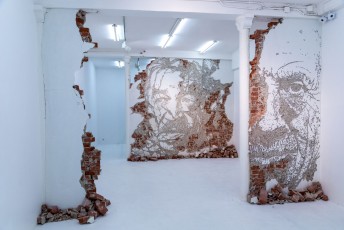 "Fragments urbains" exposition de Vhils à la galerie Magda Danysz du 19 mai au 29 juillet 2018