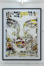 "Fragments urbains" exposition de Vhils à la galerie Magda Danysz du 19 mai au 29 juillet 2018