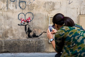 Banksy - Mai 1968 - Rue Maître Albert 05è - Juin 2018