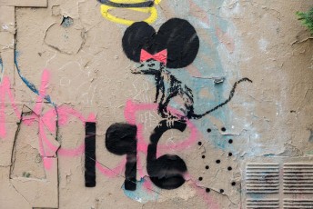 Banksy - Mai 1968 - Passage de la Main d'Or 11è - Juin 2018