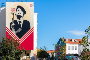 Shepard Fairey - Peace Gard - Rua Natália Correia - Graça - Lisbonne