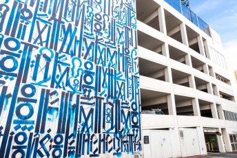 RETNA - L.A. County Library - San Vicente Boulevard - Melrose - Los Angeles