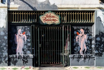 Victor Castillo - North Fairfax Avenue / Willoughby Avenue - Melrose - Los Angeles