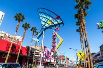 Fafi - Fremont Street - Downtown Las Vegas - Avril 2019