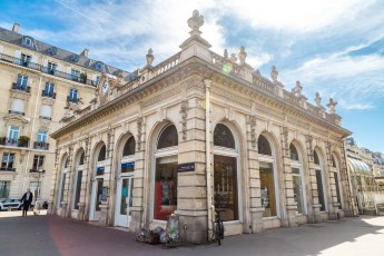 PA-1428 - Quartier Porte Dauphine 16è /// 30 pts