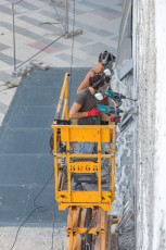 Vhils - Immeuble Skylight - La Défense (Puteaux - 92) - Work in progress - Septembre 2019