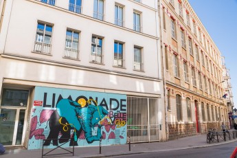 Rétro graffitism - Limonade de Belleville bio - Rue de Belleville 20è - Février 2019