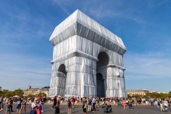 L'Arc de Triomphe Wrapped par Christo & Jeanne-Claude, du 14 septembre au 3 octobre 2021