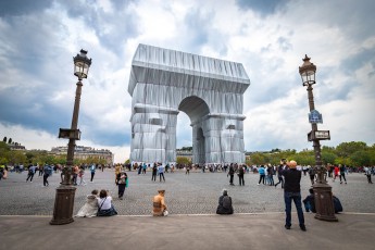 L'Arc de Triomphe Wrapped par Christo & Jeanne-Claude, du 14 septembre au 3 octobre 2021