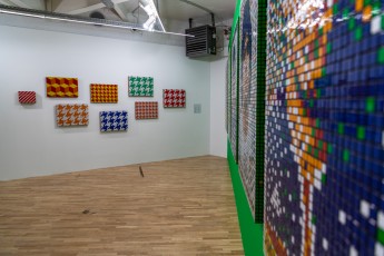 "Invader Rubikcubiste" exposition d'Invader au MIMA de Bruxelles du 24 juin 2022 au 8 janvier 2023