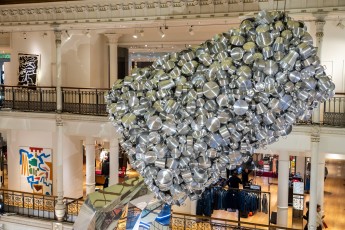 "Sangam" exposition de Subodh Gupta pour Le Bon Marché du 9 janvier au 19 février 2023