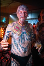 Fête pour les 25 ans du salon de tatouage Abraxas au Théatre du Renard le samedi 16 septembre 2023.