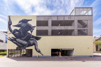 The Crystal Ship - Ostende. Roa