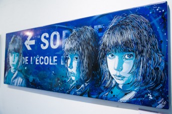 Exposition de C215 à la Galerie Itinérrance (Paris 13è) à l'occasion de la sortie du livre Community Service (Critères éditions).