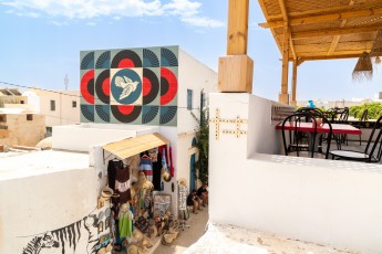 Words by Wabi Sabi & Shepard Fairey - Djerbahood - Erriadh - Djerba, Tunisie