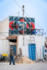 Shepard Fairey - Dove - Work in progress- Djerbahood - Erriadh - Djerba, Tunisie