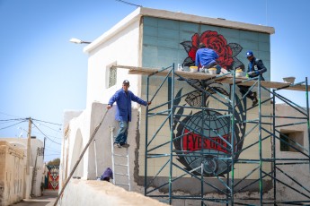 Shepard Fairey - Eyes open - Work in progress - Djerbahood - Erriadh - Djerba, Tunisie