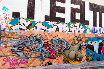 Dépot RATP - SHRE & yoHt - Rue des Maraîchers 20è - Juin 2010