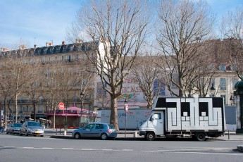 L'Atlas - Camion - Place de la Bastille 04è - Mars 2009