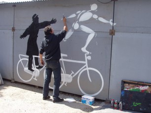 Mesnager et Némo au travail - Marché de l'art de Bastille - Mai 2003