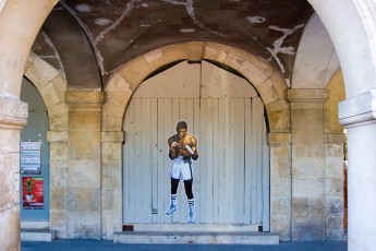 tian - Boxeur - Place des Vosges 04è - Juillet 2008